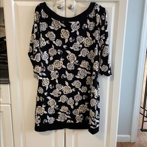White House Black Market 3/4 sleeve short dress